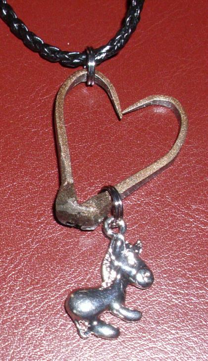 Jewelry - Necklace - Donkey Heart Necklace